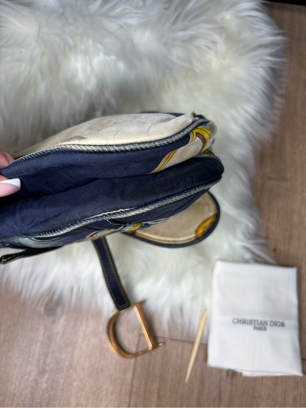 💙 RARE✨ Dior Blue Saddle Satin Chain Print Bag - Picture 8 of 17